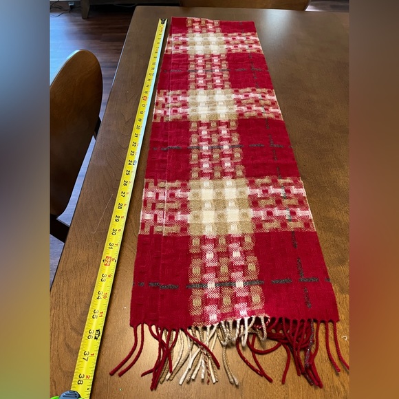 NWOT BURBERRY Cashmere Merino blend Festive Metallic Scarf Fringe - Picture 7 of 9